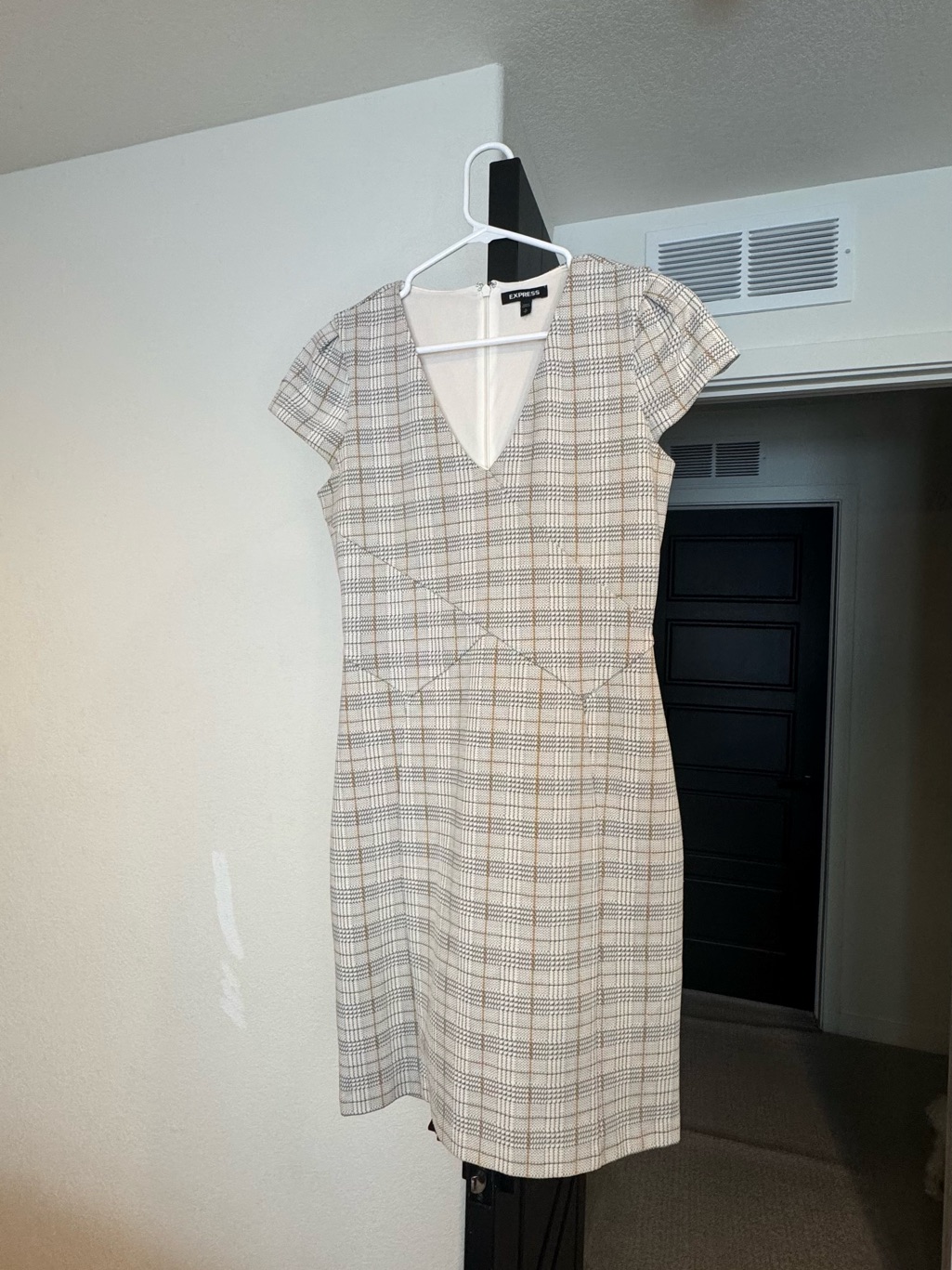 Express Beige Plaid V-Neck Cap-Sleeve Midi Dress